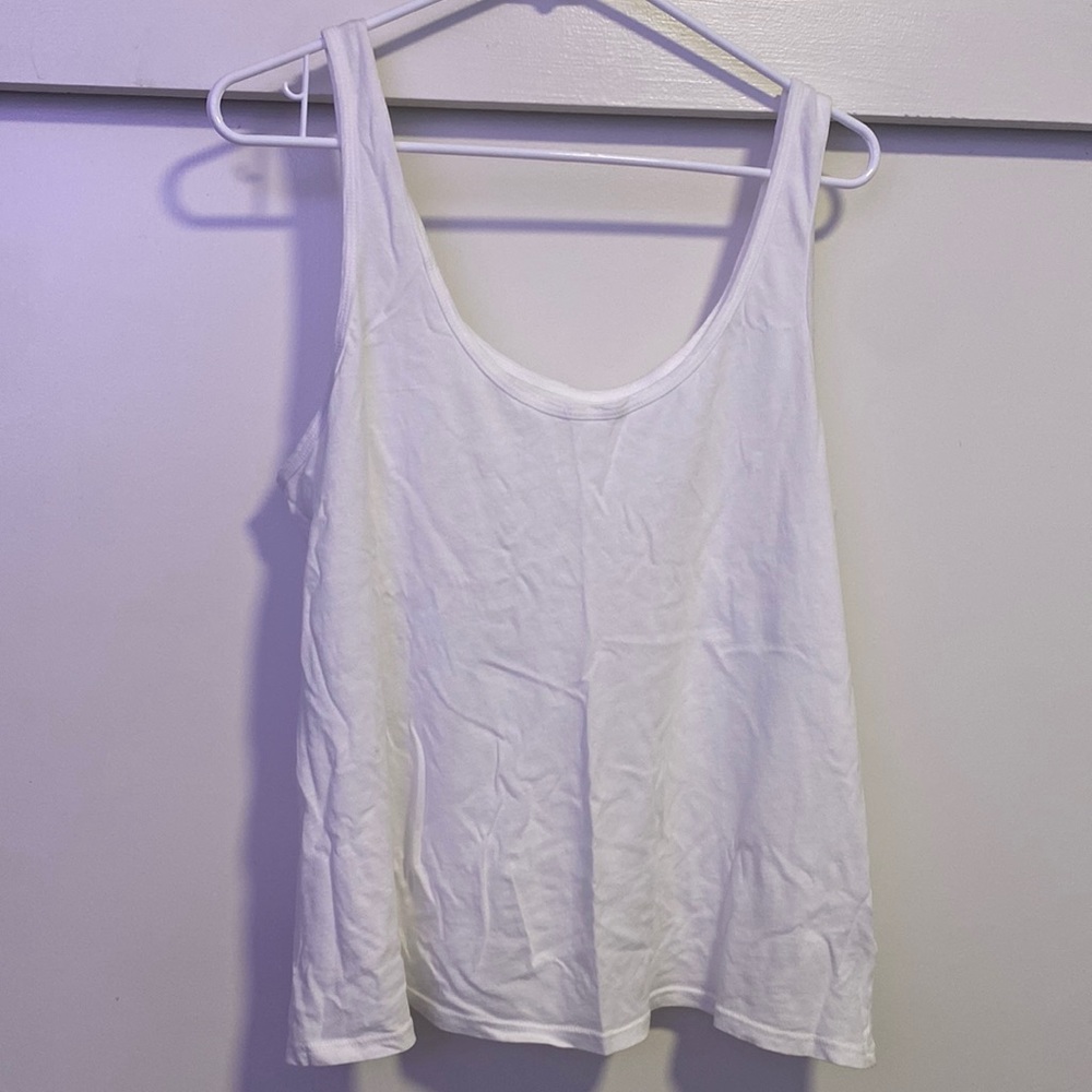 MATE white tank